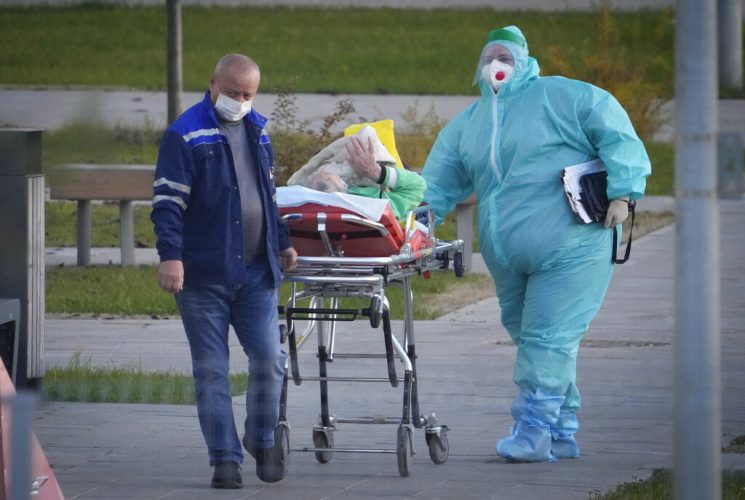 Tue. 9:38 a.m.: Russia registers another record in daily COVID-19 deaths